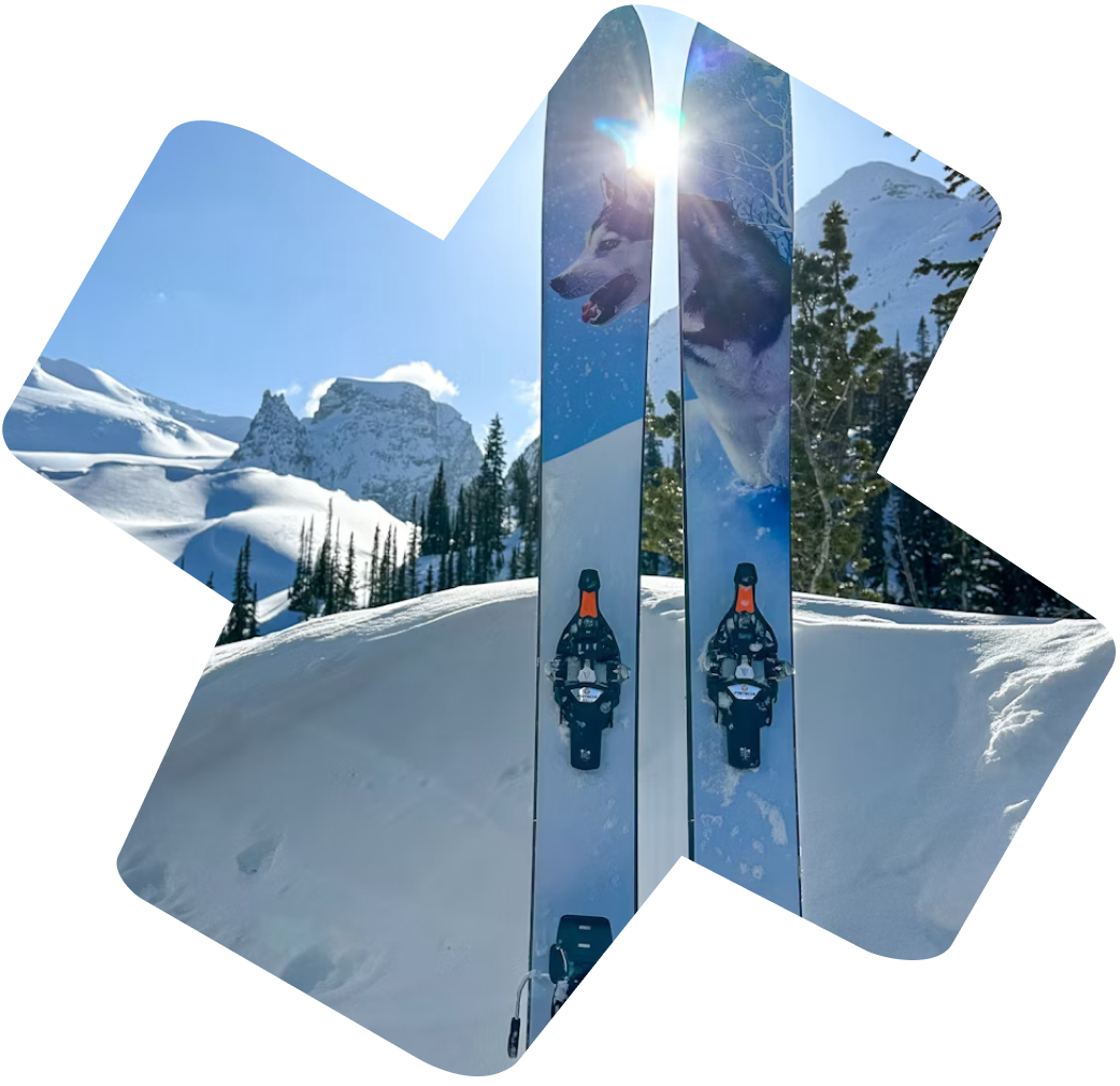 lyže z požičovne výbavy